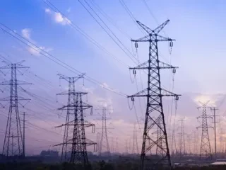 KESH u rikthehet importeve, blen 41.5 mln euro energji për korrik-shtator