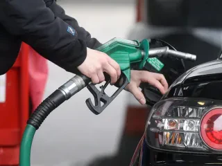 Shtrenjtohen sërish karburantet, nafta arrin 219 lekë dhe benzina mbi 200 lekë për litër