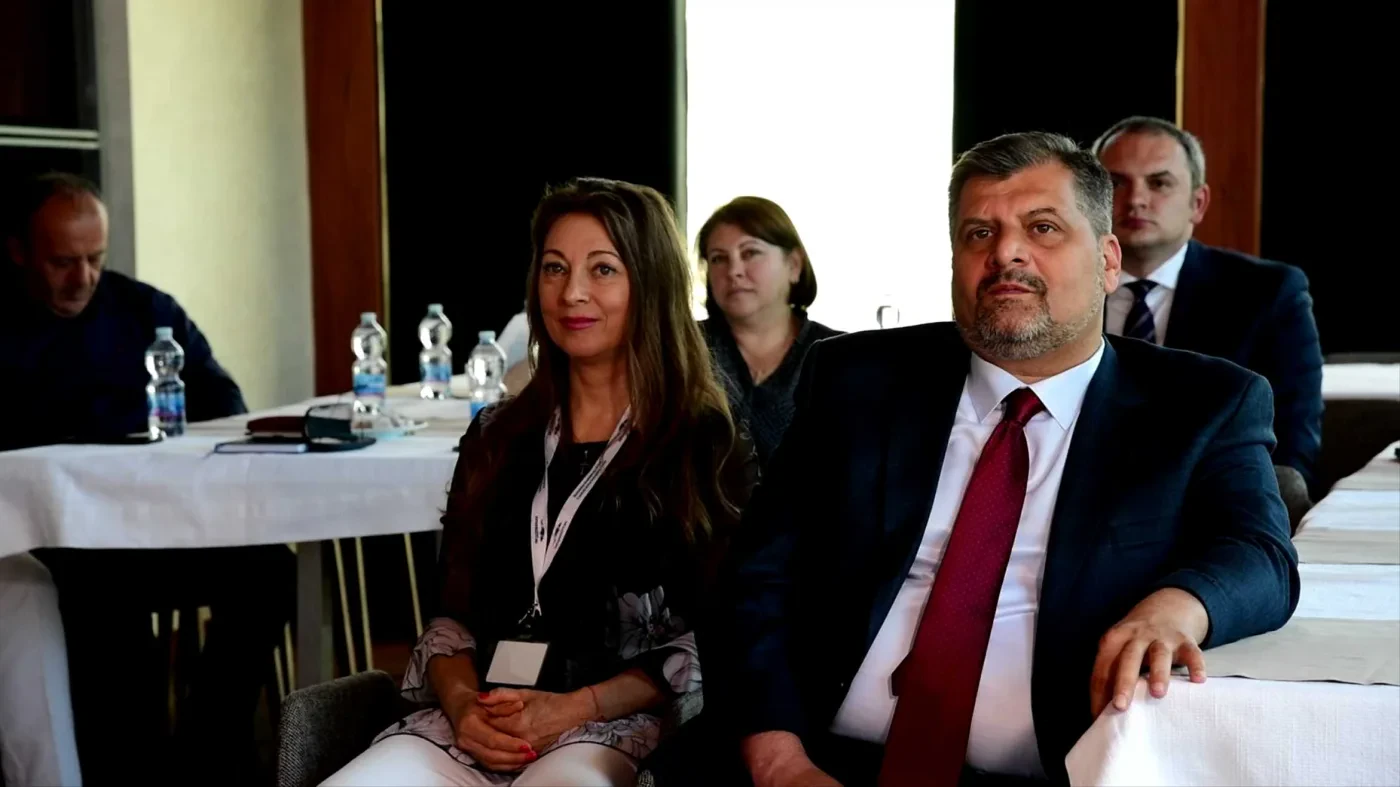 Aktivitet për promovimin e projektit "Tricolor.al" në  ambjentet e Ambasadës së Rumanisë në Shqipëri