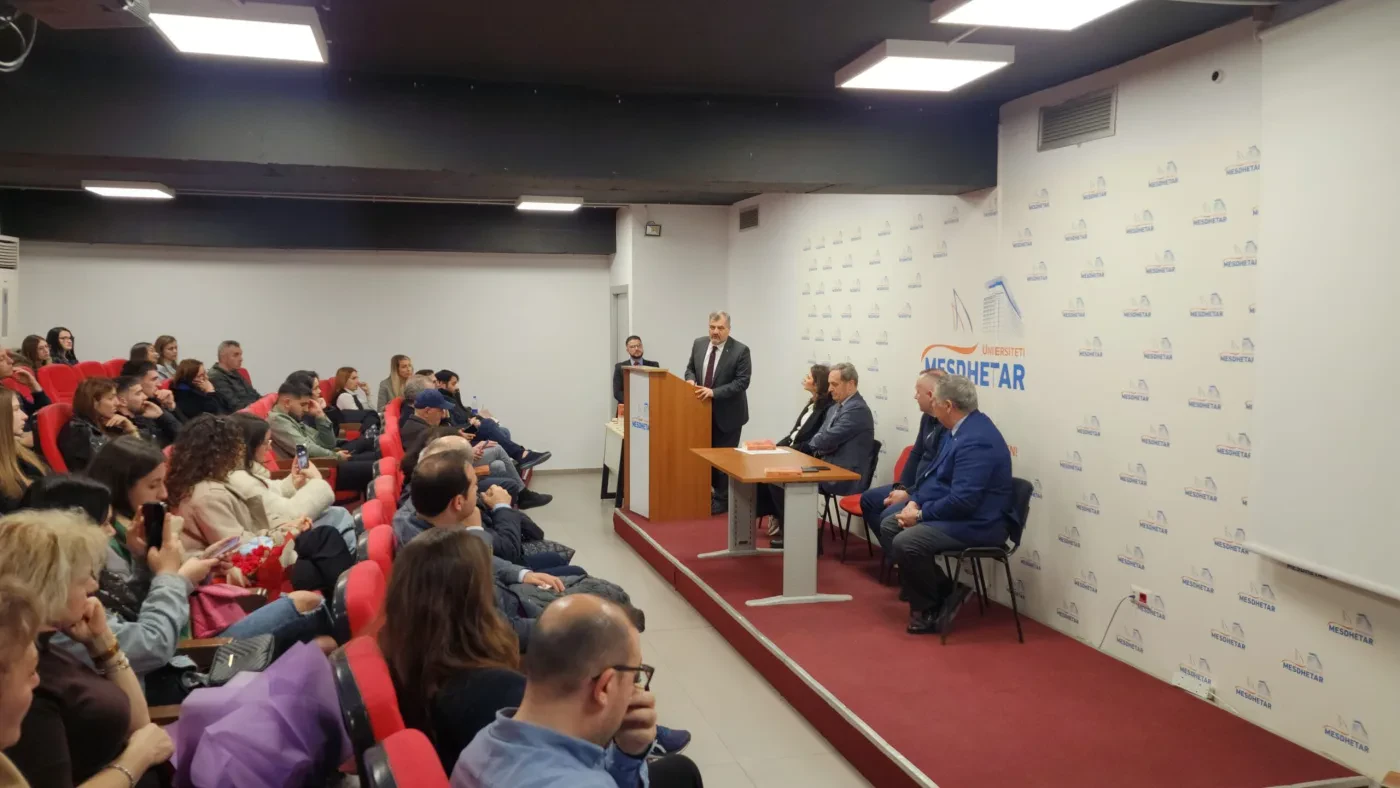 Promovimi i librit “Për Dy Mijë Vjet” nga Mihail Sebastian i sjellë në Shqip nga Gersa Rrudha