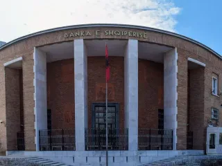Banka Botërore ul parashikimin: Rritja ekonomike e Shqipërisë ngadalësohet në 3.4%