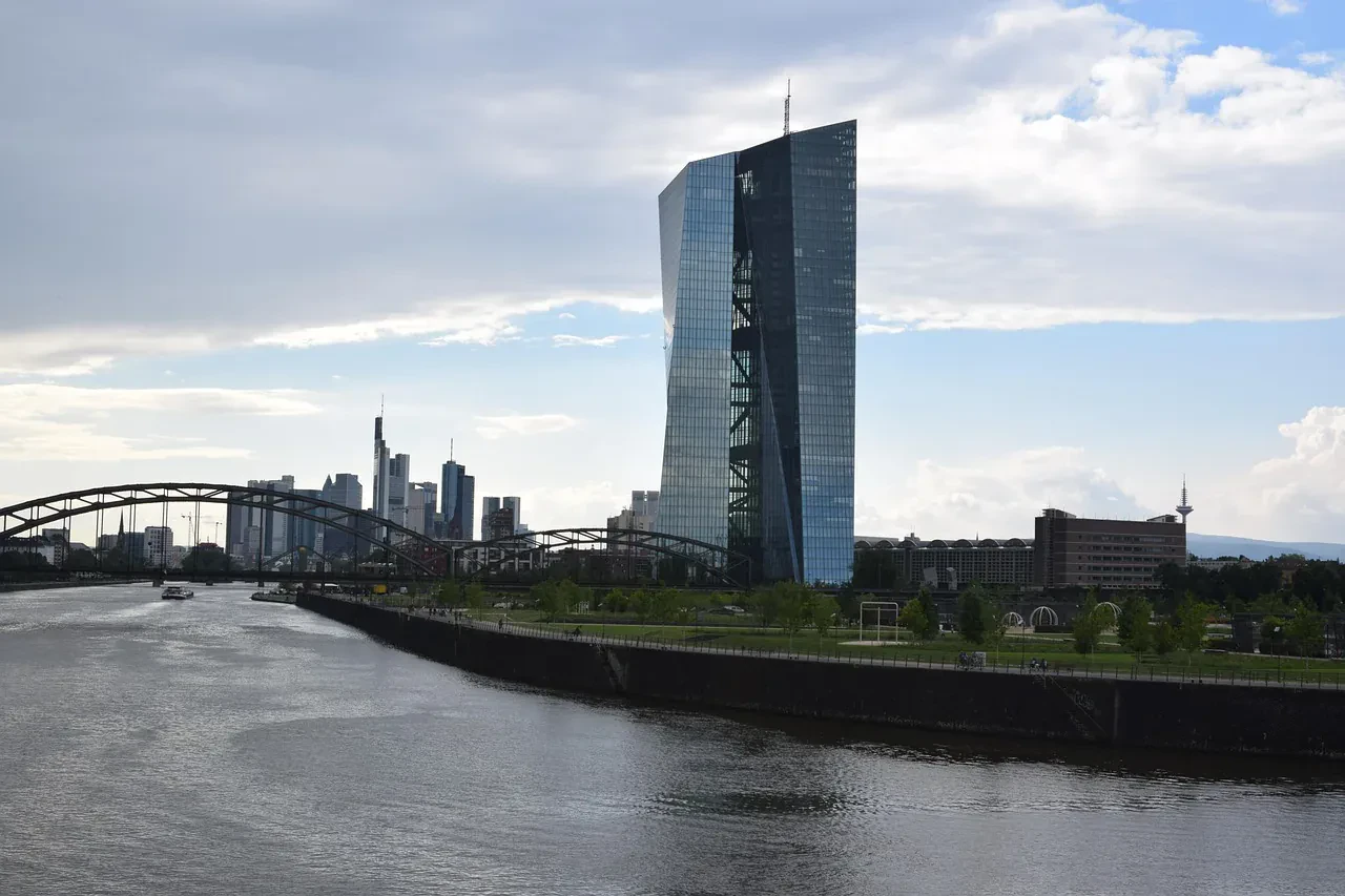 Kriza e re e borxhit sovran në Evropë: Cilat ekonomi po udhëheqin presionin financiar