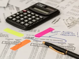 Tregu i sigurimeve shlyen dëme prej 65 milionë eurosh në tetëmujorin e këtij viti