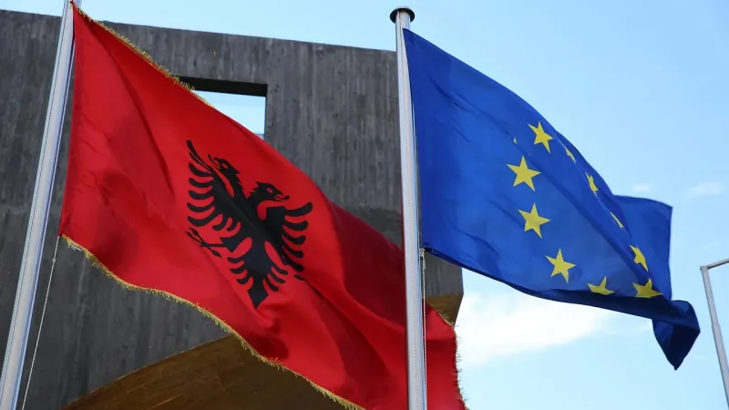 Shqipëria mbyll kapitullin e parë të negociatave me Bashkimin Europian
