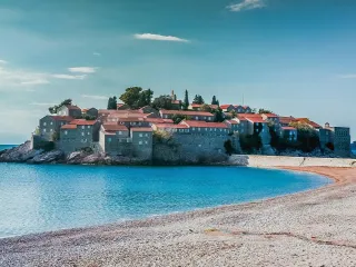 Ekonomia e Malit të Zi shënon rritje prej 3.3% për vitin 2025