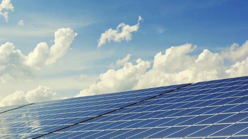 Sistemi elektroenergjetik pasurohet me 138 MW kapacitete të reja diellore gjatë gjysmës së parë të vitit 2026