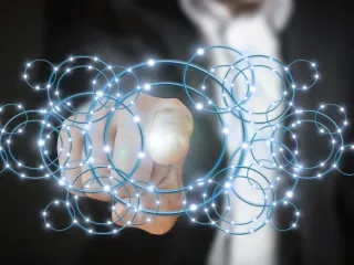 Inteligjenca Artificiale mund të vetëshumëfishohet dhe përhapet në pajisje