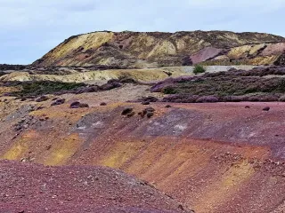Mineralet kritike dhe industria: Shqipëria kërkon të rrisë vlerën e shtuar të pasurive nëntokësore