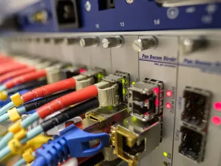Interneti fiks në Shqipëri kushton 2.08% të të ardhurave mujore për frymë, nën mesataren botërore