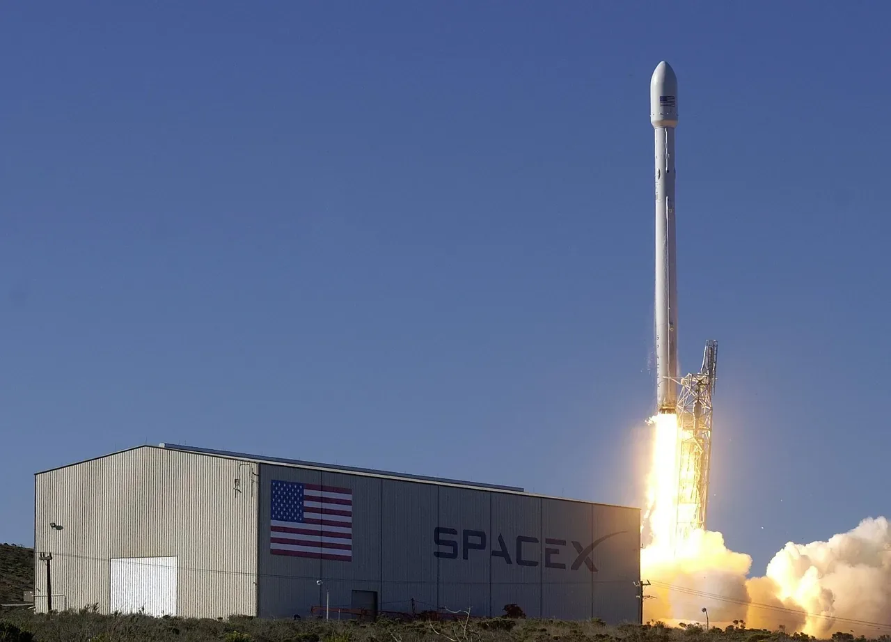 Elon Musk premton nga një aksion të SpaceX për çdo fëmijë në SHBA vitin e ardhshëm