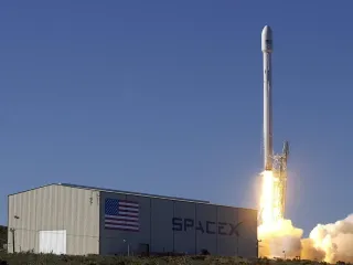 Elon Musk premton nga një aksion të SpaceX për çdo fëmijë në SHBA vitin e ardhshëm