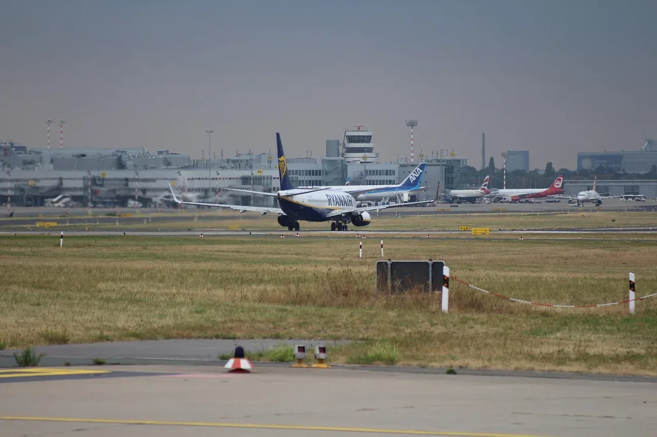 Ryanair paralajmëron rritje deri në 20% të çmimeve të biletave ajrore në Europë gjatë 2027