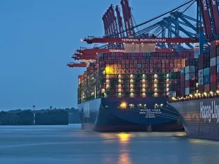 Porti i Durrësit përpunon mbi 3 milionë tonë mallra në nëntë muaj, rritje rreth 5%