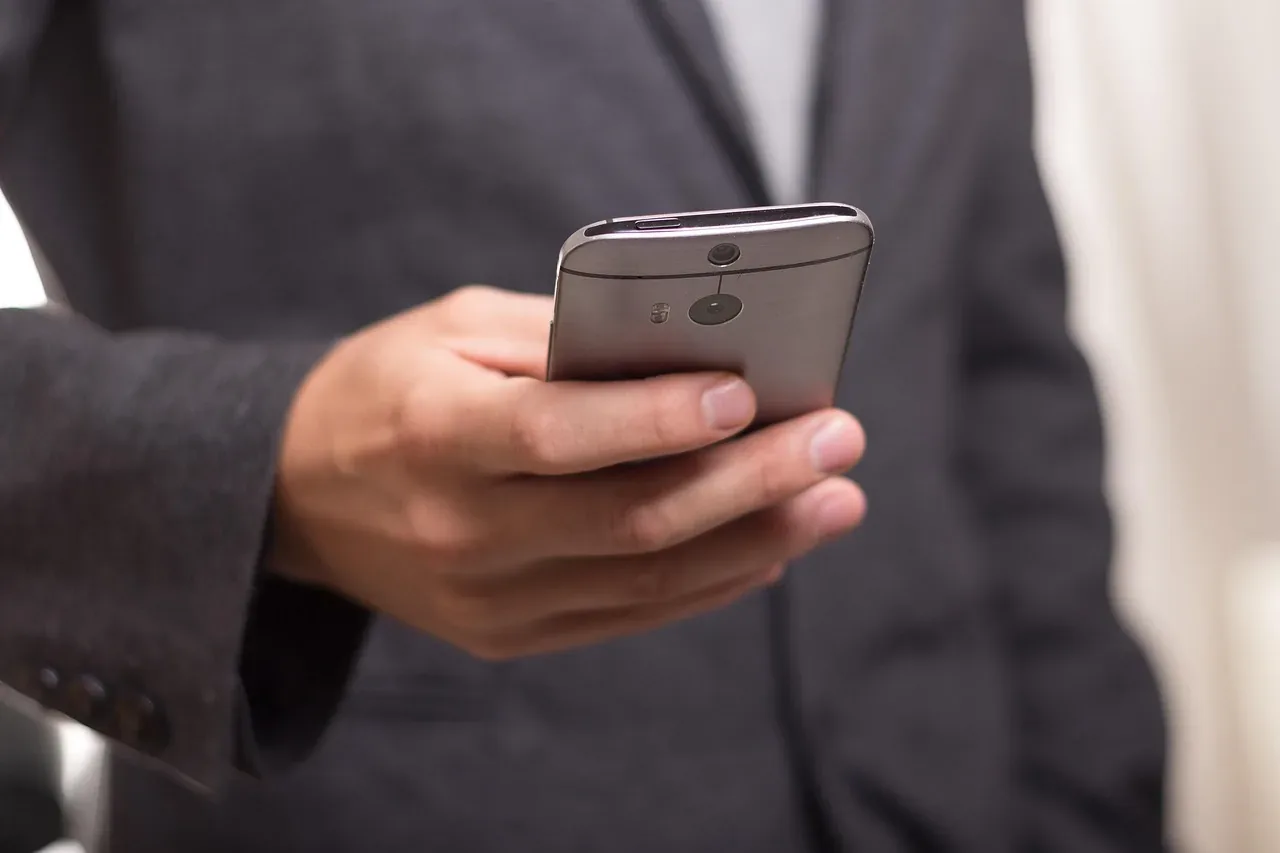 Home banking në Shqipëri: transaksionet online u rritën mbi tetë herë në një dekadë