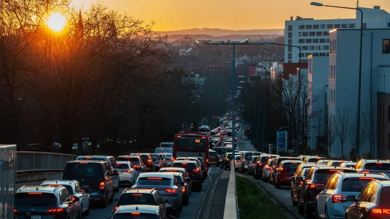 Taksa vjetore e makinës rritet nga 2027: si llogaritet pas heqjes së taksës së qarkullimit në karburant