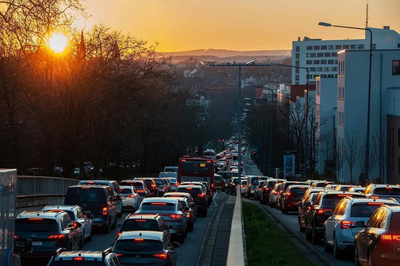 Taksa vjetore e makinës rritet nga 2027: si llogaritet pas heqjes së taksës së qarkullimit në karburant
