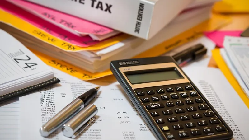 AmCham kundër Paketës Fiskale 2027: kërkon rishikimin e rritjes së TVSH-së dhe tatimit mbi dividendin